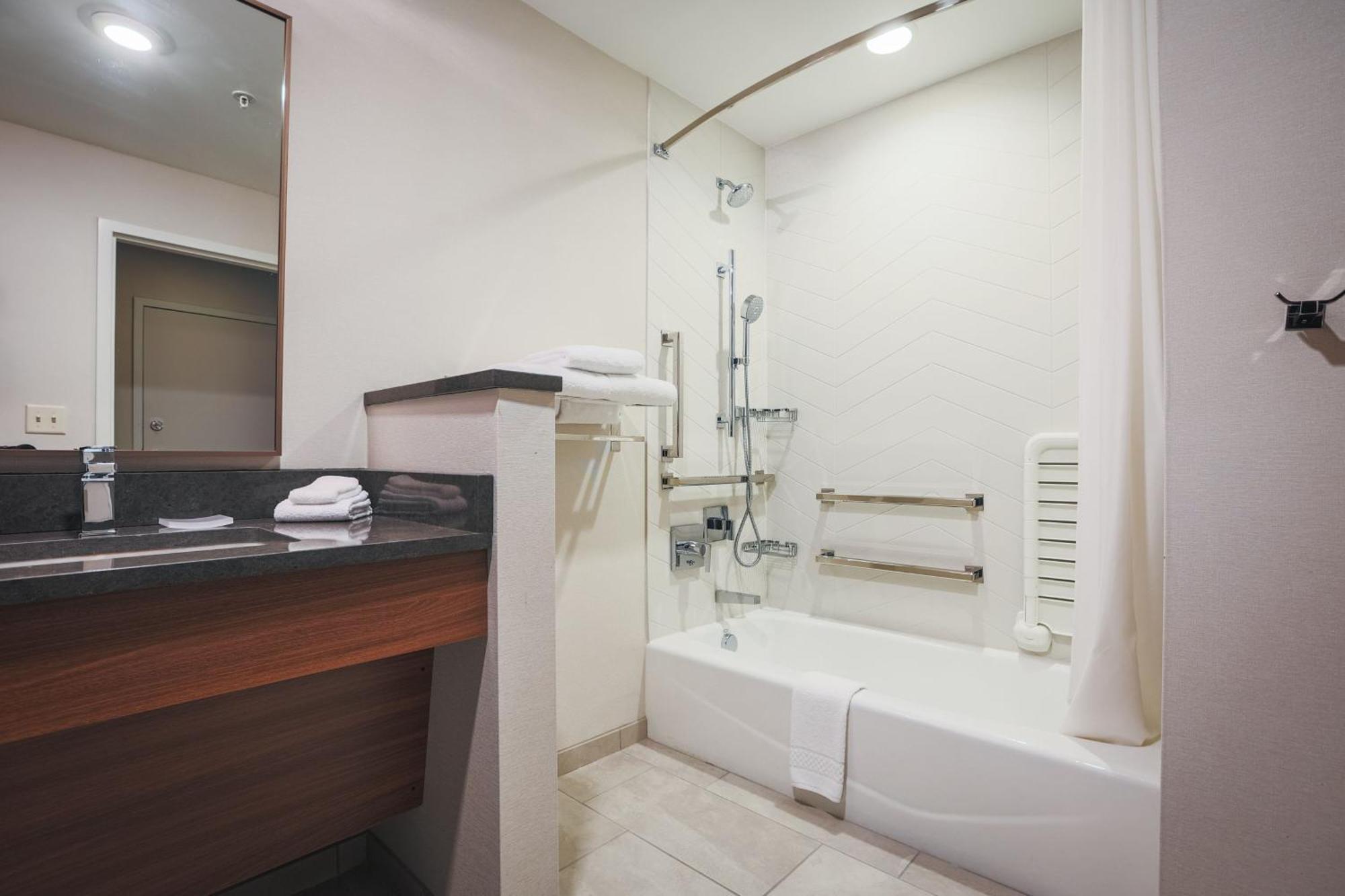 Fairfield Inn & Suites Marquette Dış mekan fotoğraf
