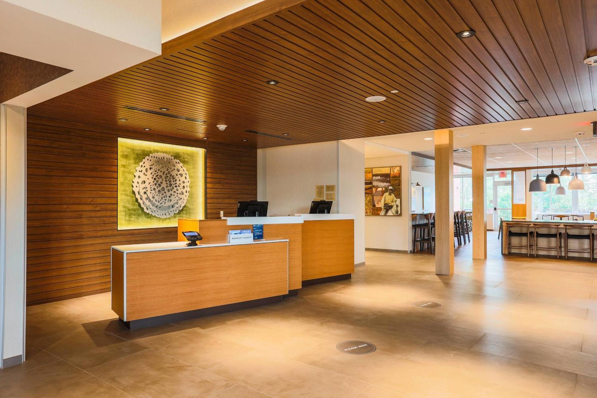Fairfield Inn & Suites Marquette Dış mekan fotoğraf